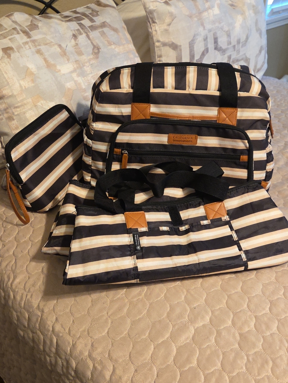 Striped Cooler Bag Set, With Two Lined Grocery Bags And One Lined Wristlet